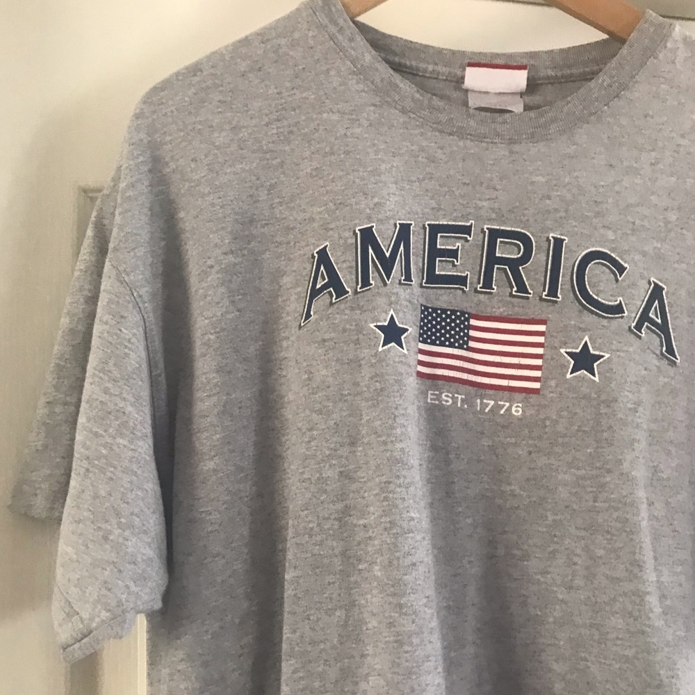 Classic Vintage American Flag Tshirt